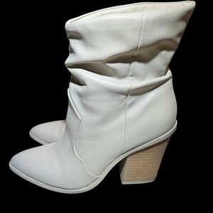 DV by Dolce Vita Cream Heeled Boots